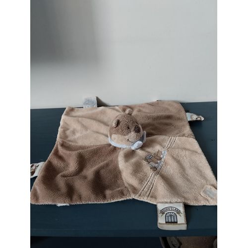 Doudou Plat Ours Marron Broderie Train Noukie's