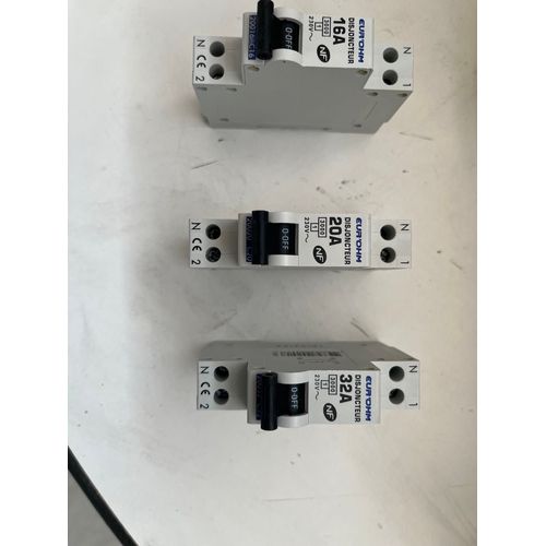 Disjoncteur 2A/10A/16A/20A/32A