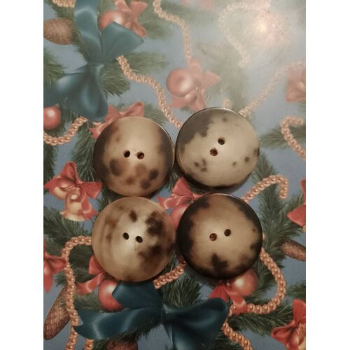 Lot De 4 Boutons Crèmes/Marrons À 2 Trous 2,7 Cm En Plastique.