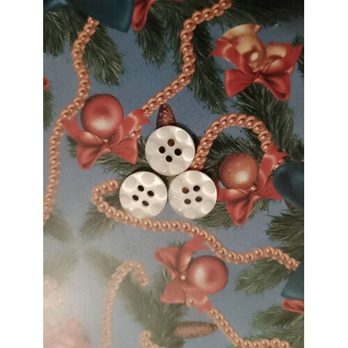 Lot De 3 Boutons Blancs À 4 Trous 1,2 Cm En Plastique Vintage.
