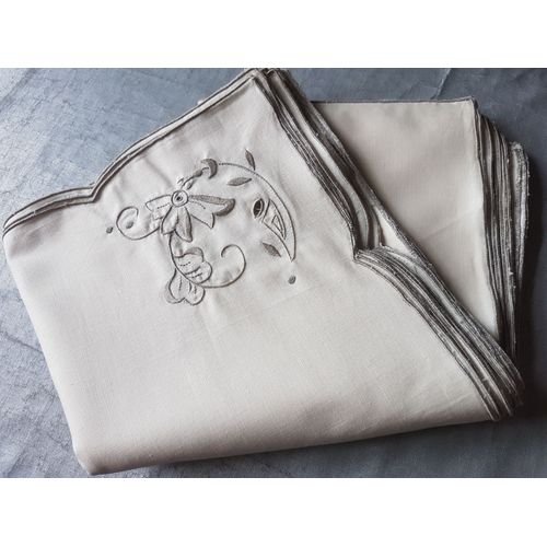 6 Serviettes De Table Coton Écru - Motif Floral Brodé En Coin - Neuves