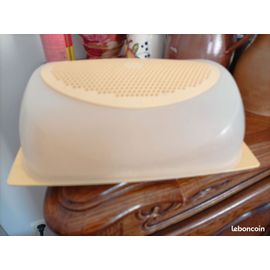 Cave À Fromage Tupperware