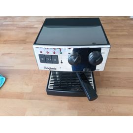 Machine à Expresso Magimix automatic Chromé ref 11133 1260W