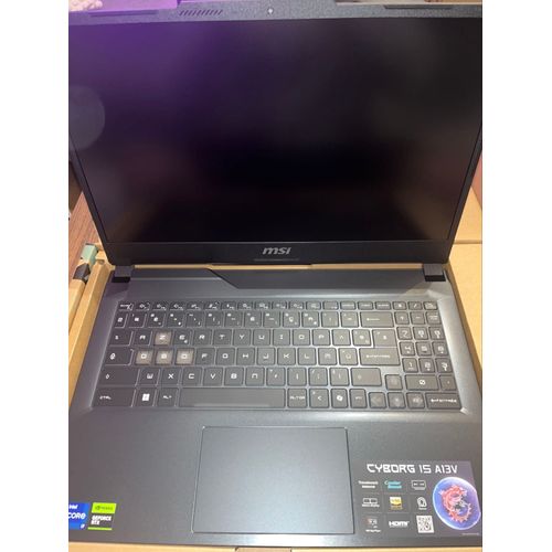 MSI Cyborg 15 A13VFK-1691FR 15.6" Intel Core i7 - Ram 16 Go - SSD 512 Go