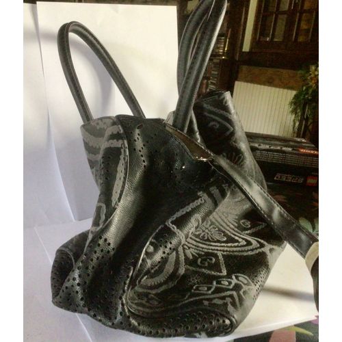 Sac à main noir Desigual
