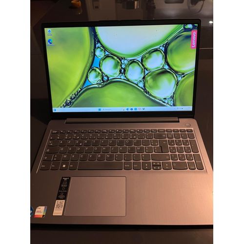 Lenovo IdeaPad 3 15ITL6 15.3" Intel Core i5 - Ram 8 Go - SSD 256 Go