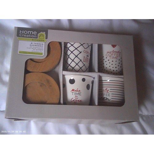 4 Tasses Expresso En Porcelaine Et Sous Tasses En Bambou En Coffret