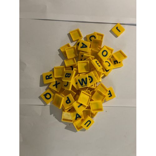 Lot De 78 Lettres Diverses Pour Jeu Scrabble Junior - Mattel