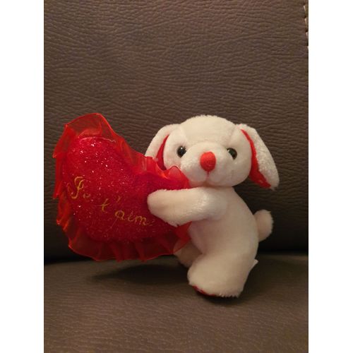 Peluche Chien Avec Coeur Rouge "Je T'aime"