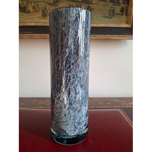 Grand vase rouleau en verre soufflé décor moucheté camaieu gris / violine