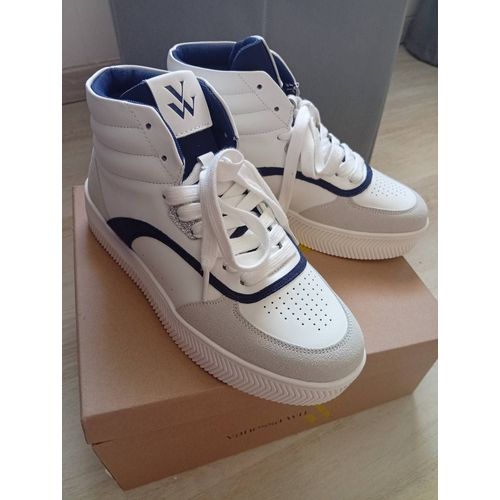 Magnifique Paire De Baskets Vanessa Wu - 37
