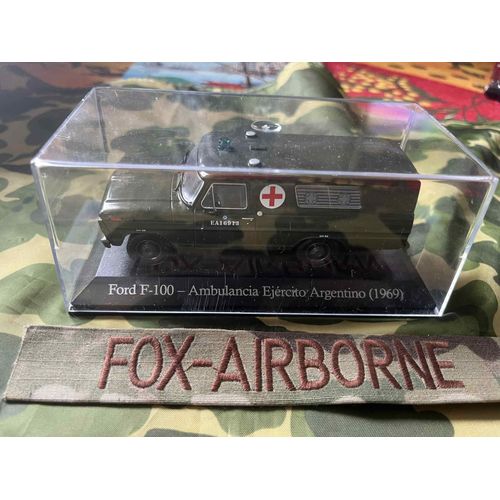 Vehicule Ford F-100 Ambulancia Ejercito Argentino 1969 1/43eme De La Marque Salvat / Altaya Boite-Altaya