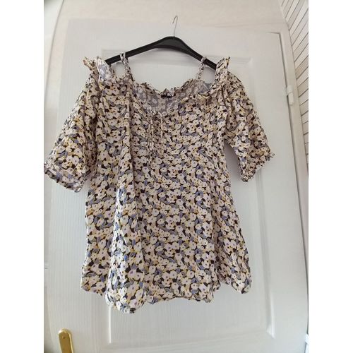 Blouse Marque Kiabi Taille 46