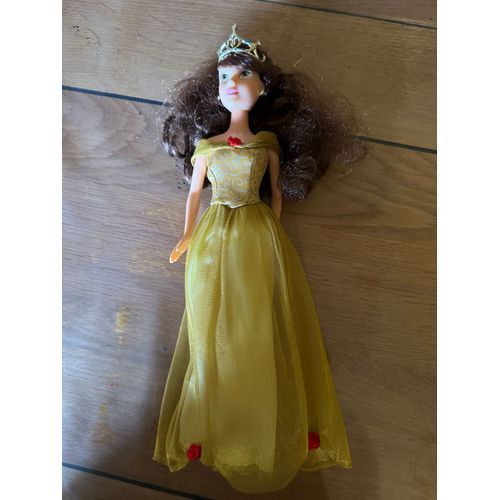 Poupée Disney Princesse Belle - La Belle et le Bête