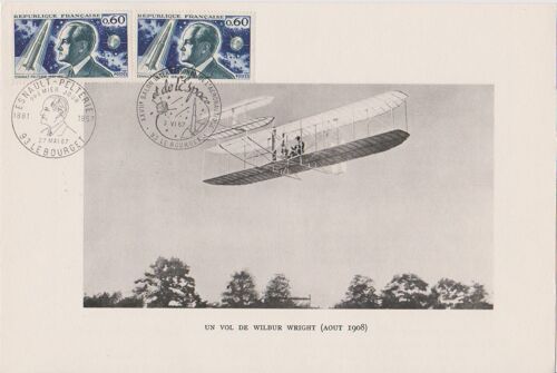 Document En Noir Et Blanc Découpé Dans Une Revue Et Représentant Un Avion En Vol De Wilbur Wright En Aout 1908