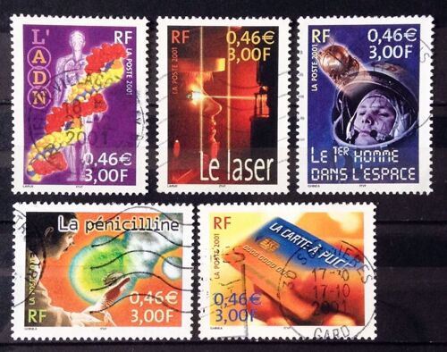 Série Le Siècle Au Fil Du Timbre 2001 (2) - N° 3422 Pénicilline + 3423 Adn + 3424 Laser + 3425 Homme Dans Espace + 3426 Carte À Puce Obl - Cote 3,00 - France Année 2001 - N26590