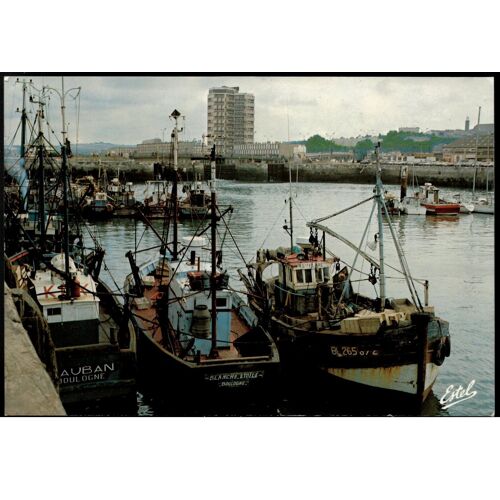Cpa - Boulogne Sur Mer - Le Port