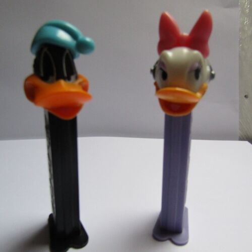 Pez Vides : Daisy Avec Écouteurs Et Daffy Duck Avec Bonnet De Nuit
