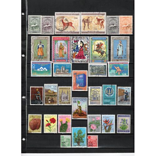 57 Timbres Algerie Obliteres & Neufs** & * + Sans Gom