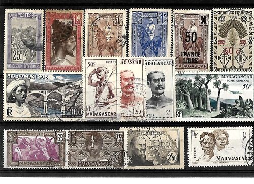Madagascar - Lot De 15 Timbres Différents