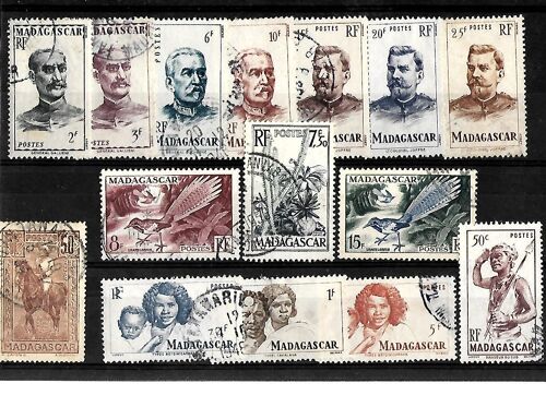 Madagascar - Lot De 15 Timbres Différents
