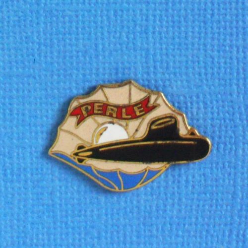 15501 // 1 Pin's : Sous-Marin " Perle " S606 S.N.A Type Rubis Français . (N°1119)