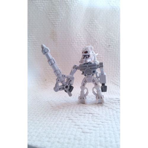 LEGO BIONICLE mini Figurine : réf bio002 piraka thok avec arme
