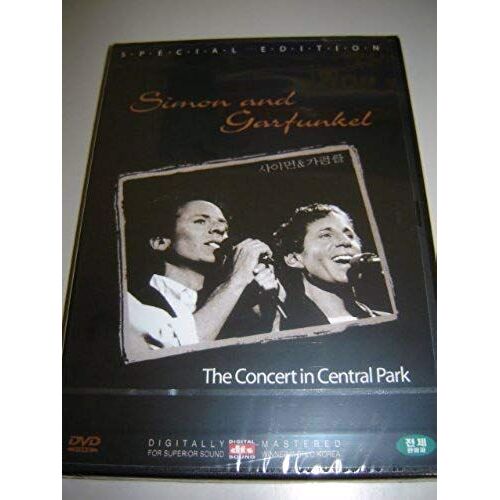 Simon And Garfunkel - The Concert In Central Park (1982) / Region Free Ntsc Dvd / Audio: English / Subtitles: English, Korean / Actors: Paul Simon, Art Garfunkel, David Brown, Pete Carr, Steve Gadd /
