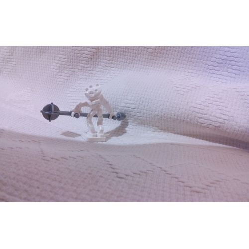 LEGO BIONICLE mini : réf 51640 toa hordika nuju avec arme