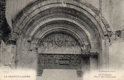 Carte Postale Ancienne - La Charite Sur Loire - Le Tympan - Place Des Pêcheurs