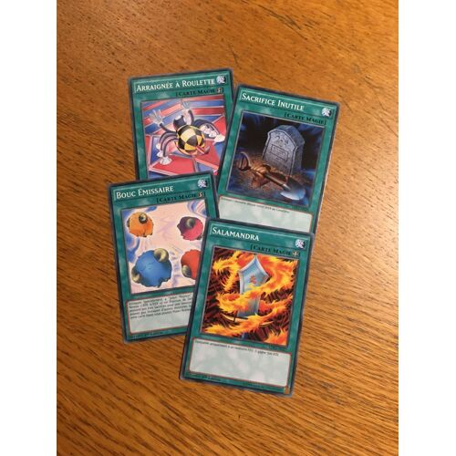 (714) Arraignée À Roulette + Sacrifice Inutile + Bouc Émissaire + Salamandra (Yu Gi Oh)