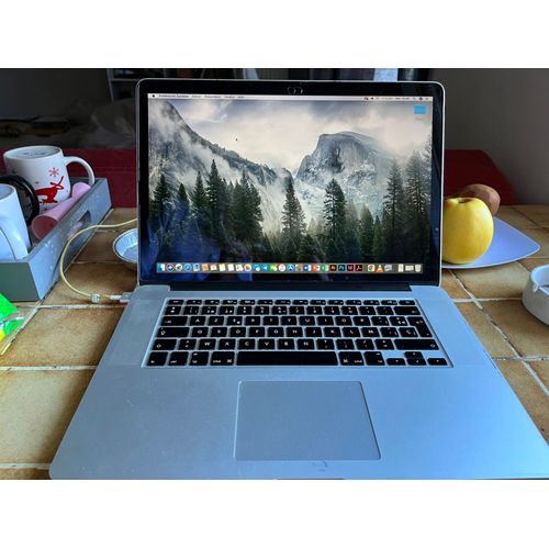 Apple MacBook Pro Retina mi-2014 - 15" Intel Core i7 - Ram 16 Go - DD 250 Go