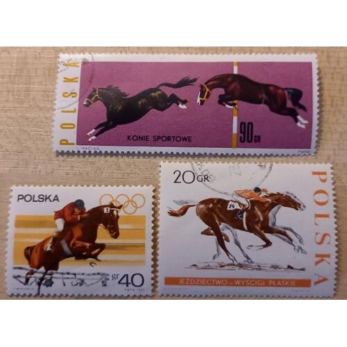 3 Timbres Oblitérés Polska Consacrés À Des Cavaliers De Respectivement, 20, 40 Et 90 Groszy.