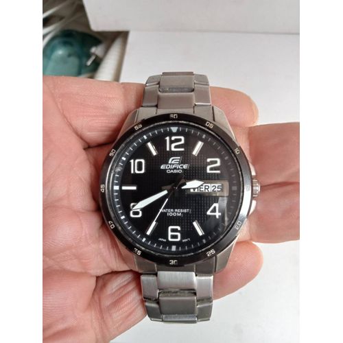 Montre Edifice Casio Walter Résistant 100 M Calendrier Et Jour, Pile Remis À Neuf