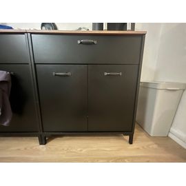 2 Buffets Noirs Et Bois