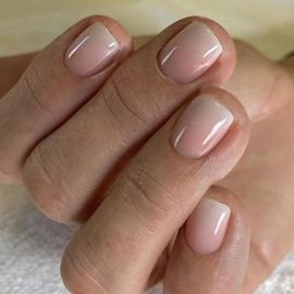 Kal-24 Pièces Court Faux Ongles Français Glossy Press On Nails Naturel Acrylique Pleine Couverture Bâton Sur Ongles Pour Femmes Et Filles, Faux Ongles À Coller Nail Art (Gradient) 