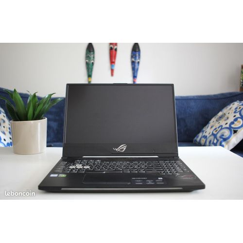 Asus ROG Strix Scar II-GL504GS 15.6" Intel Core i7-8750H - Ram 16 Go - SSD 256 Go + HDD 1 To