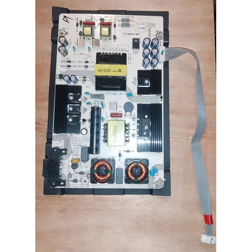 Carte alimentation RSAG7.820.6666/ROH pour TV Hisense