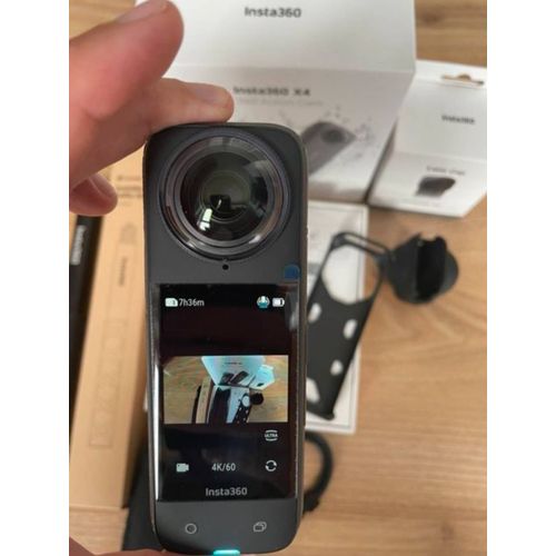 Insta 360 x4