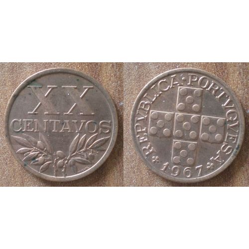 Portugal 20 Centavos 1967 Piece Europe Centavo Escudos