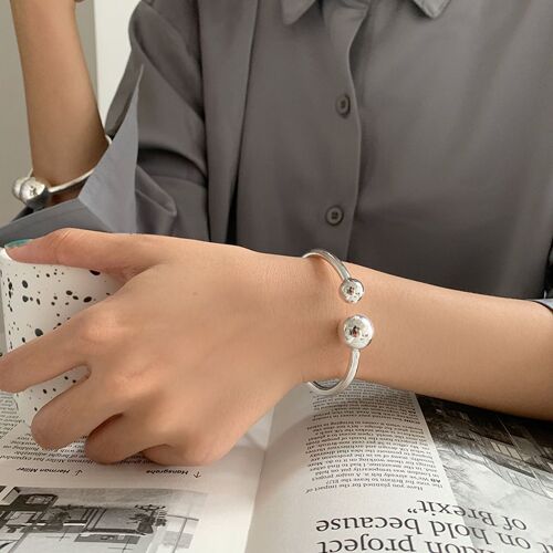 Xiyanike ¿ Bracelet Double Boule Solide Couleur Argent Pour Femme, Design Unique, Bijoux Faits À La Main, Cadeau De Couple, Vente En Gros