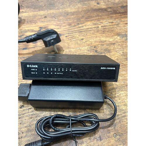 SWITCH 8 PORTS DLINK