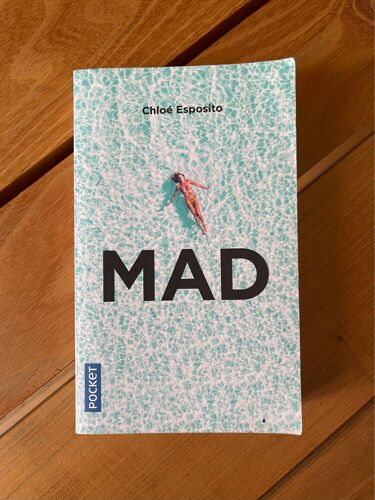 Mad - Chloe Esposito