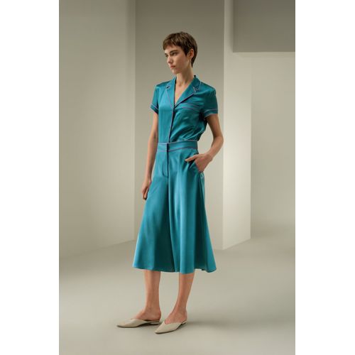 Lilysilk Short Mi-Long Poches Latérales Soie De Mûrier Doux Pour La Peau, Confortable Et Durable Une Esthétique Épurée Et Contemporaine Bleuâtre 38