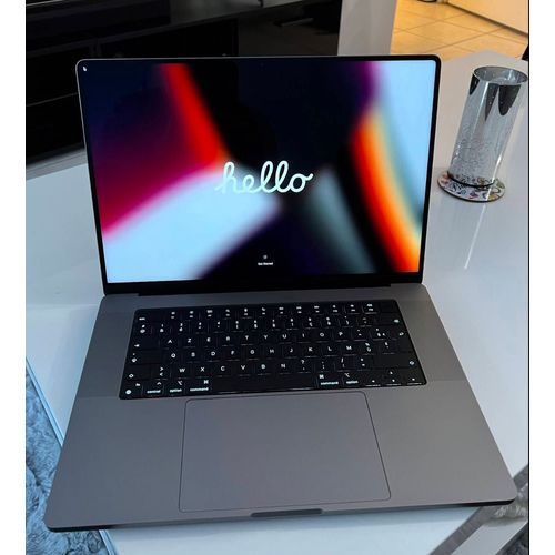 Apple Macbook Pro 16" 2021 M1 Max - Ram 32 Go - SSD 2 To