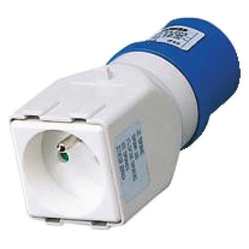 Adaptateur brochage industriel/domestique GEWISS