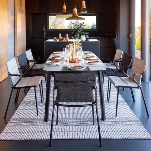 Fauteuil De Repas Matelassé En Acier Noir L55xl61xh85