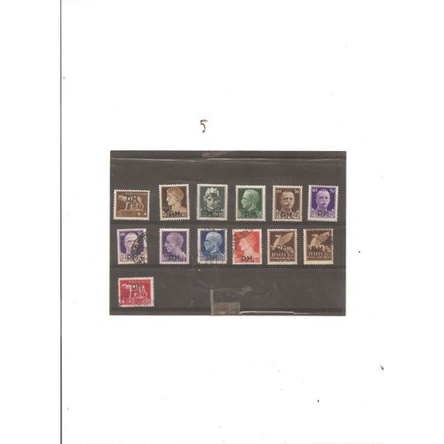 Lot De 13 Timbres Militaires