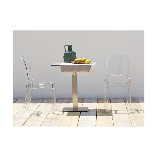 Chaise Design En Plastique Transparent