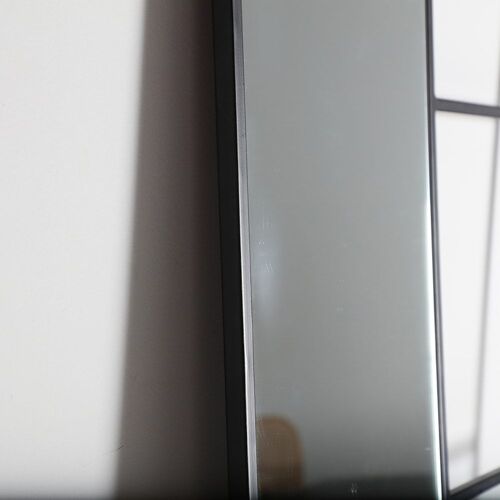 Miroir en fer noir 66x1x180 cm